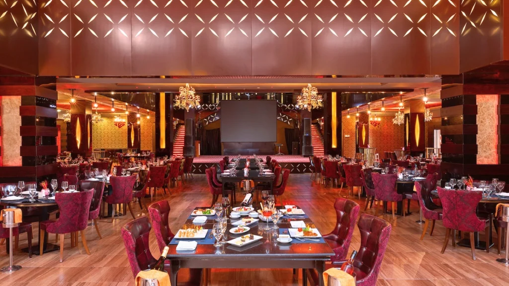 الفندق الباتروس وايت بيتش ريزورت - الغردقة